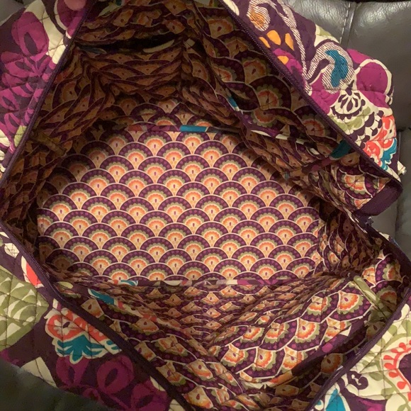 Large Vera Bradley Travel Tote - Picture 4 of 4
